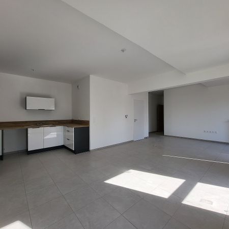 Location Appartement 2 pièces 42m² - Photo 4