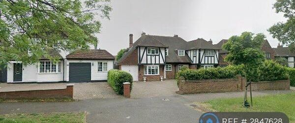 3 bedroom semi-detached house to rent - Photo 1