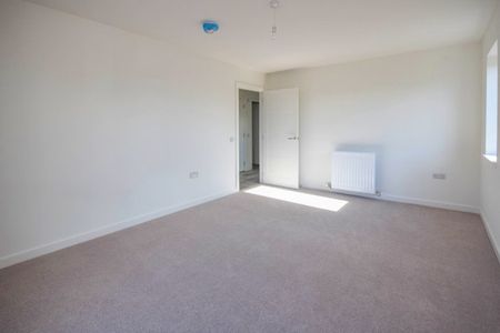 16 Osprey Avenue Arbroath, Angus, DD11 5AE - Photo 2