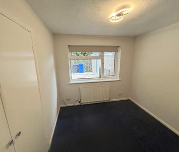 2 bedroom bungalow to rent - Photo 4