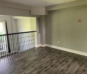 For Lease - 160 Darras Court, Brampton, Ontario - Photo 6