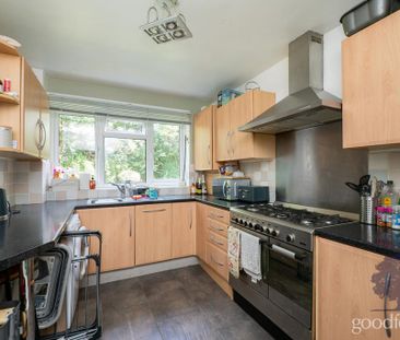 2 bedroom apartment to rent - Photo 3