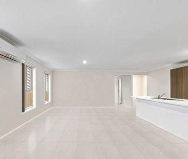 For Rent: Quaint 4-Bedroom Home in Walloon, QLD! - Photo 6