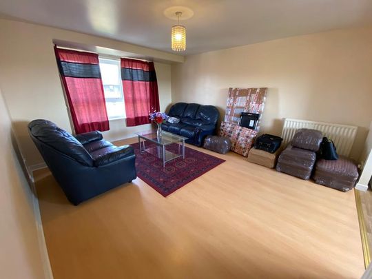 1 bedroom flat to rent - Photo 1