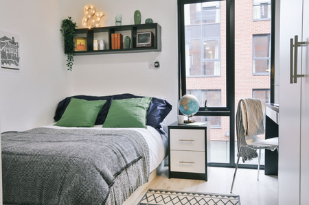 1 bedroom in a house share to rent - Photo 3