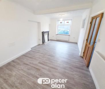 3 bedroom property to rent - Photo 1