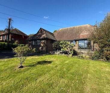 5 bedroom detached house to rent - Photo 1