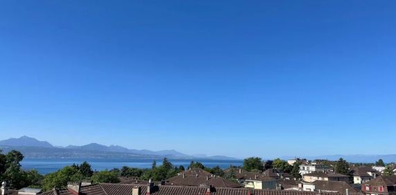 Magnifique 3.5 pièces avec vue lac, idéalement situé - Photo 2