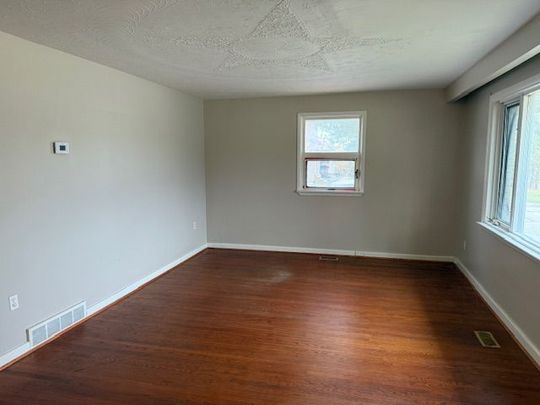 For Lease - 13576 Coleraine Drive, Caledon, Ontario - Photo 1