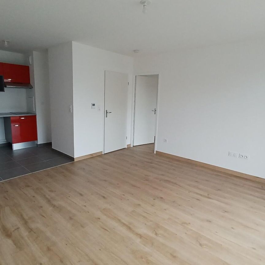location Appartement T2 DE 44.6m² À COLOMBES - Photo 1