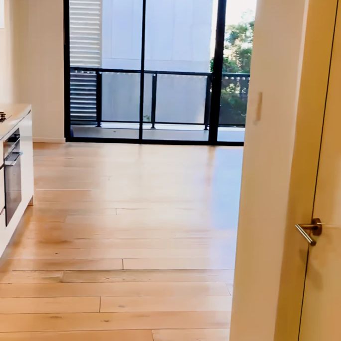 2 bed 1 bath - Photo 1