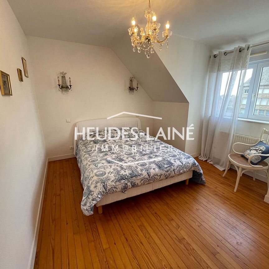 Location Appartement 4 pièces 102m² AVRANCHES 50300 - Photo 1