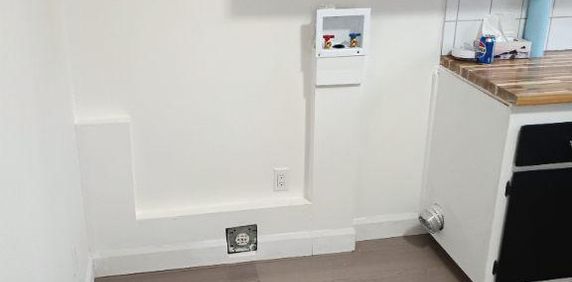 3 1/2 entièrement rénové - Photo 2