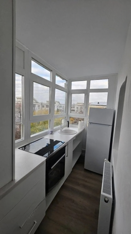Apartament cu 3 camere, zona Podu Ros - Fotografie 5