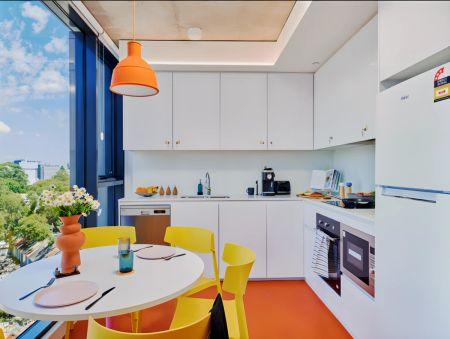 5 Bed Apartment-Ensuite - Photo 4