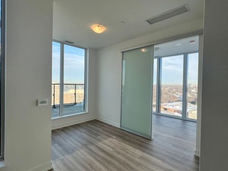 For Lease - 1 Quarrington Lane Unit# 2215, Toronto, Ontario - Photo 4