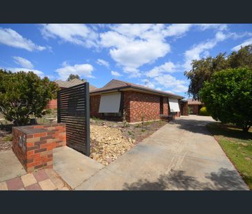 9 Harpin Pl, East Bendigo, Vic 3550 - Photo 4
