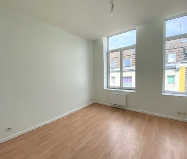 Location Appartement 3 pièces 55m² - Photo 5
