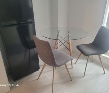 Unirii stradal,garsoniera LUX,48mp, la prima inchiriere,loc de parcare - Photo 2
