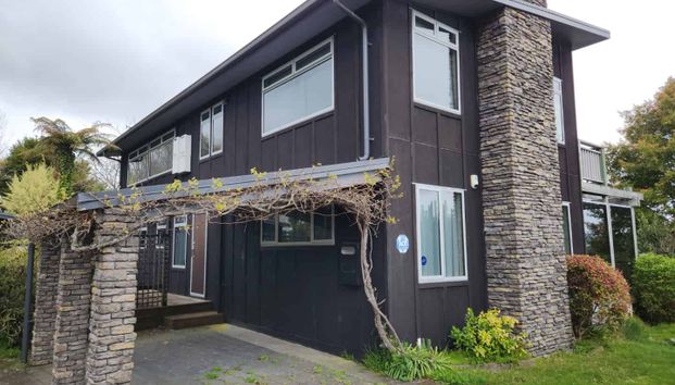 Fully Furnished - Excellent Location - Photo 1