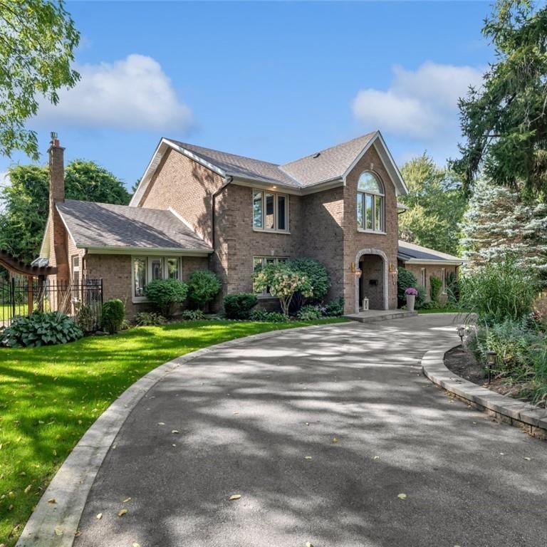 214 LOVERS Lane, Ancaster, Ontario, L9G1G8 - Photo 1