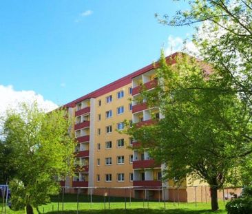 Wohnung mit Aussicht und Balkon! - Foto 1