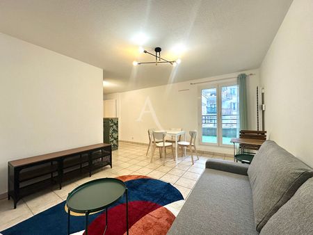 Location Appartement 2 pièces 40m² - Photo 2