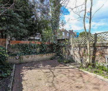 2 bedroom maisonette to rent - Photo 3