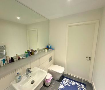 151 Boundary Lane, SALFORD - Photo 6