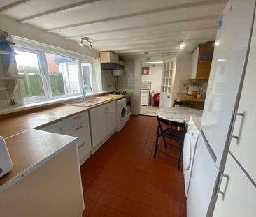 Middle Street, SO14 - Photo 4