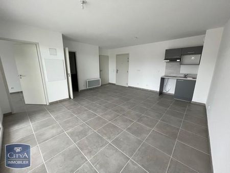 Location Appartement 2 pièces 43m² ARLES 13200 - Photo 3