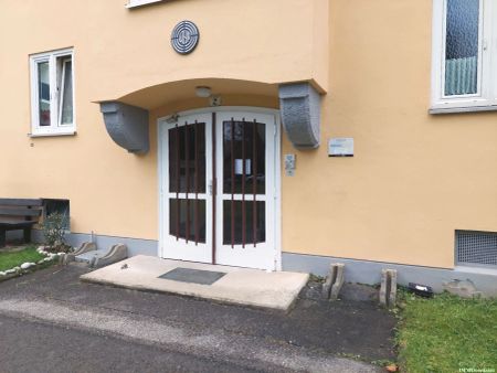Reizende 44m² Wohnung mit Loggia in Steyr - Ennsleite - Photo 4