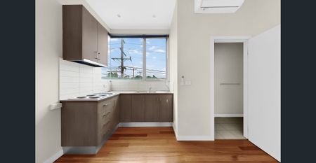 FUNKY STUDIO TOWN RESIDENCE - Photo 2