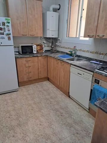 Avinguda de Gaudí, Barcelona, Catalonia 08025 - Foto 5