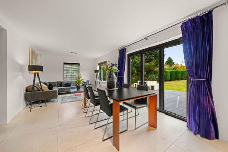 4 bedroom detached house to rent - Photo 2