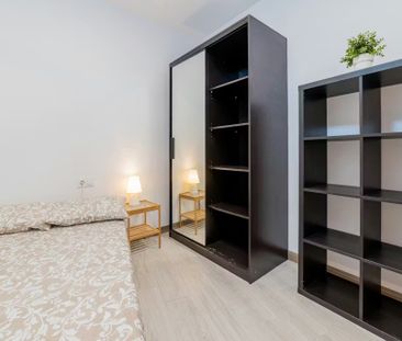 Carrer dAlberic, Valencia, Valencian Community 46008 - Photo 2