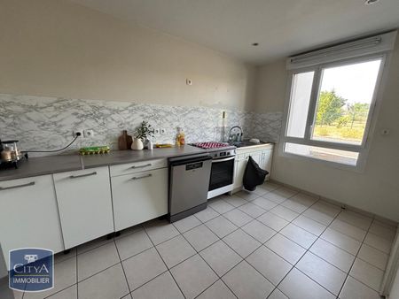 Location Maison 3 pièces 85m² CHATEAUROUX 36000 - Photo 5