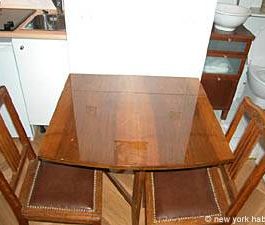 Logement à Paris, Location meublée - Photo 4