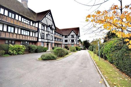 Lammas Lane, Esher, Surrey, KT10 - Photo 4