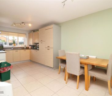 4 bedroom detached house to rent - Photo 6