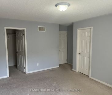 Condo Townhouse For Lease | W8062450 - Photo 5