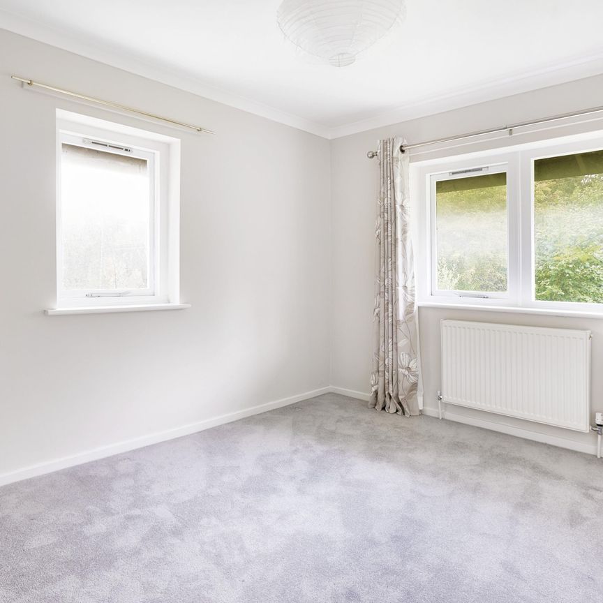 Friars Mead, Manchester Road, London, E14 - Photo 1