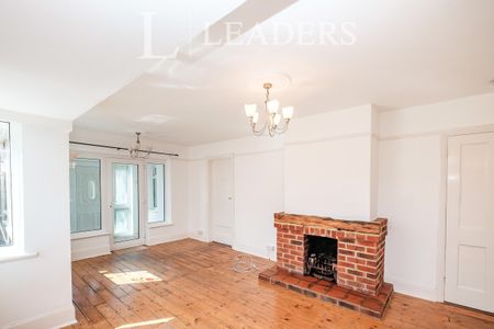 2 bedroom detached to rent Sunny Close - Photo 3