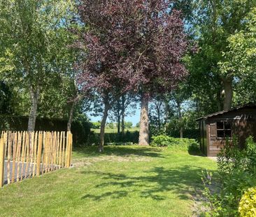 Gerenoveerde halfopen bebouwing te huur met zonnige tuin te Vlissegem! - Photo 3