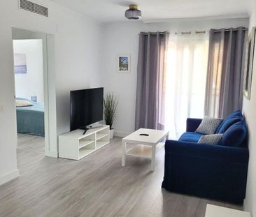 Apartment in Málaga, Costa del Sol - Photo 4