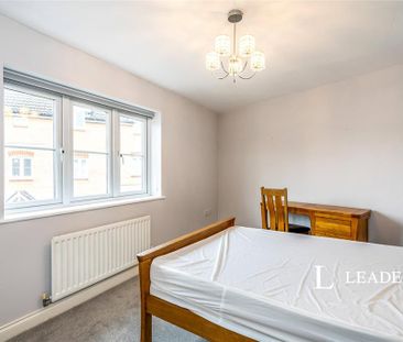 1 bedroom in a house share to rent - Photo 6