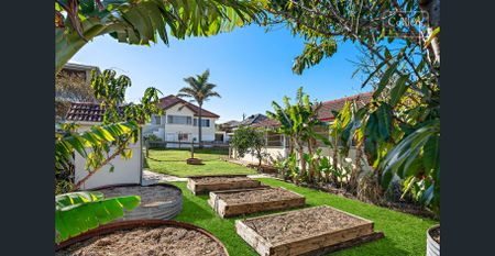 Charming Coastal Home with Modern Features & Separate Retreat - Photo 3