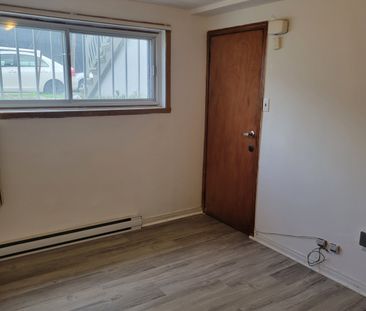 Logement 3 1/2 à Louer - Photo 2