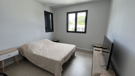 Location Appartement 4 pièces 100m² SCHOELCHER 97233 - Photo 2