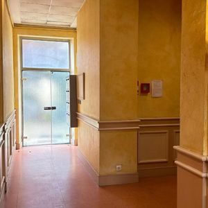 Location Appartement 2 pièces 40m² PERIGUEUX 24000 - Photo 3